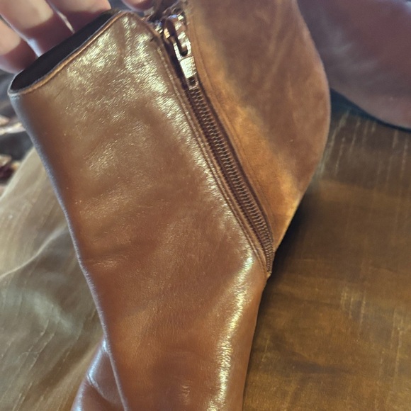 Isaac Mizrahi Tan Leather Wedge Ankle Boots - Picture 5 of 10